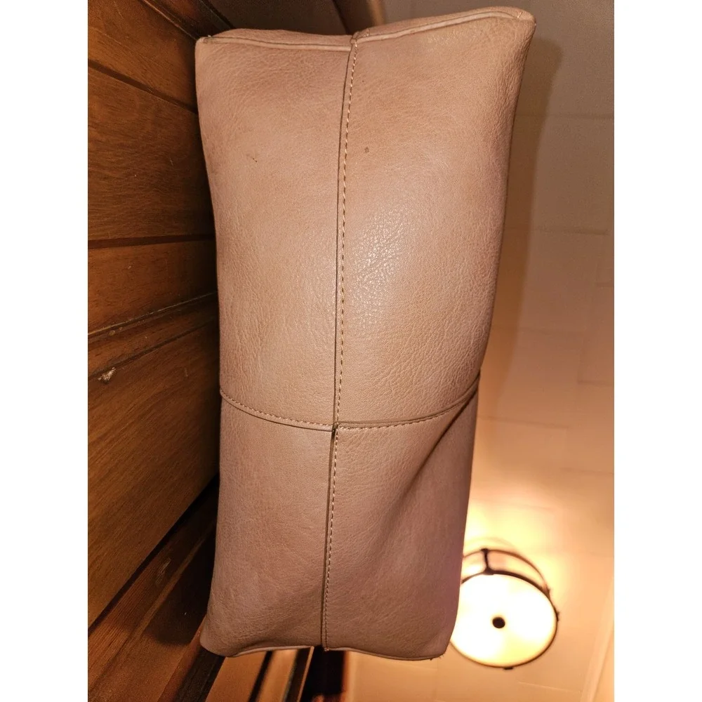 Madison West Elle Tote Vegan Leather - Peach with removable inner bag‎